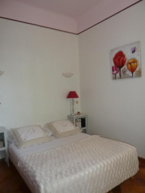 Mas De Valiguiere Hotel Saze  Room photo